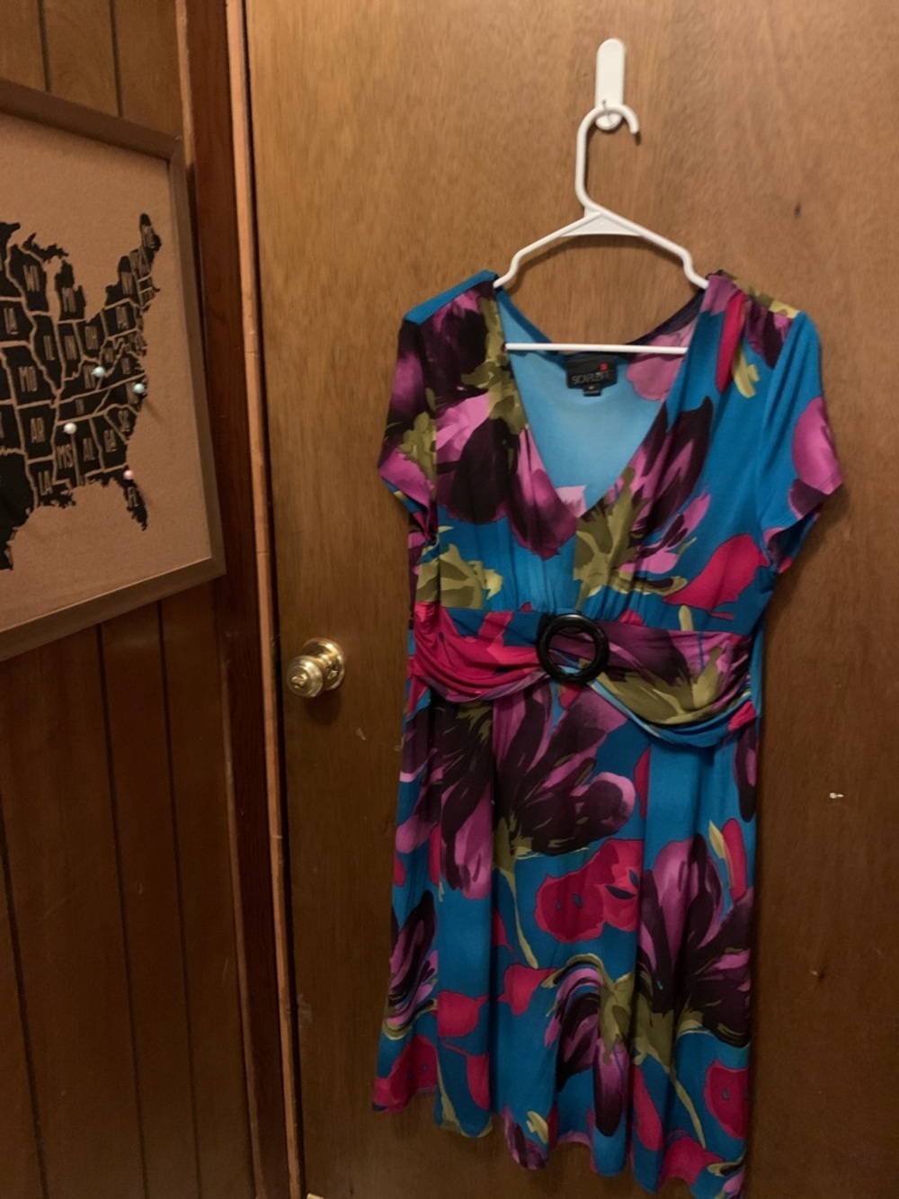 Scarlett Turquoise Floral V‑Neck Midi Dress with Belt Ring